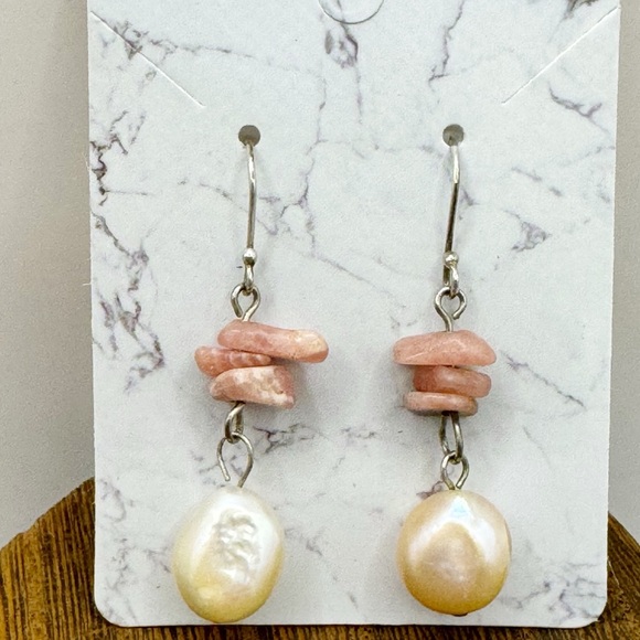 Large genuine baroque pearl and rose quartz chip sterling silver dangle earrings - Picture 1 of 10